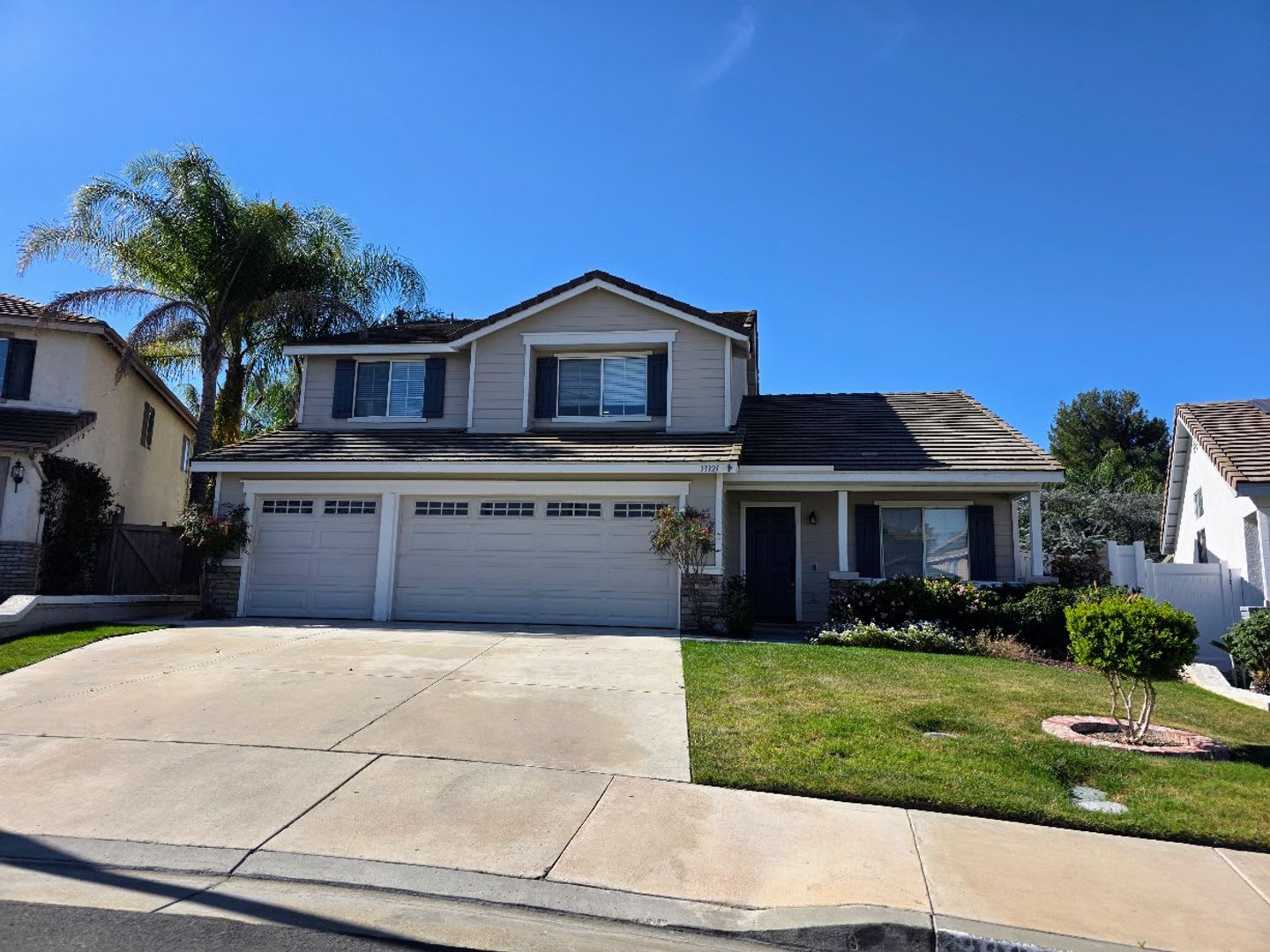 Mid Term Rental Beautiful 4 Bedroom Pool Home In South Temecula – photo 1