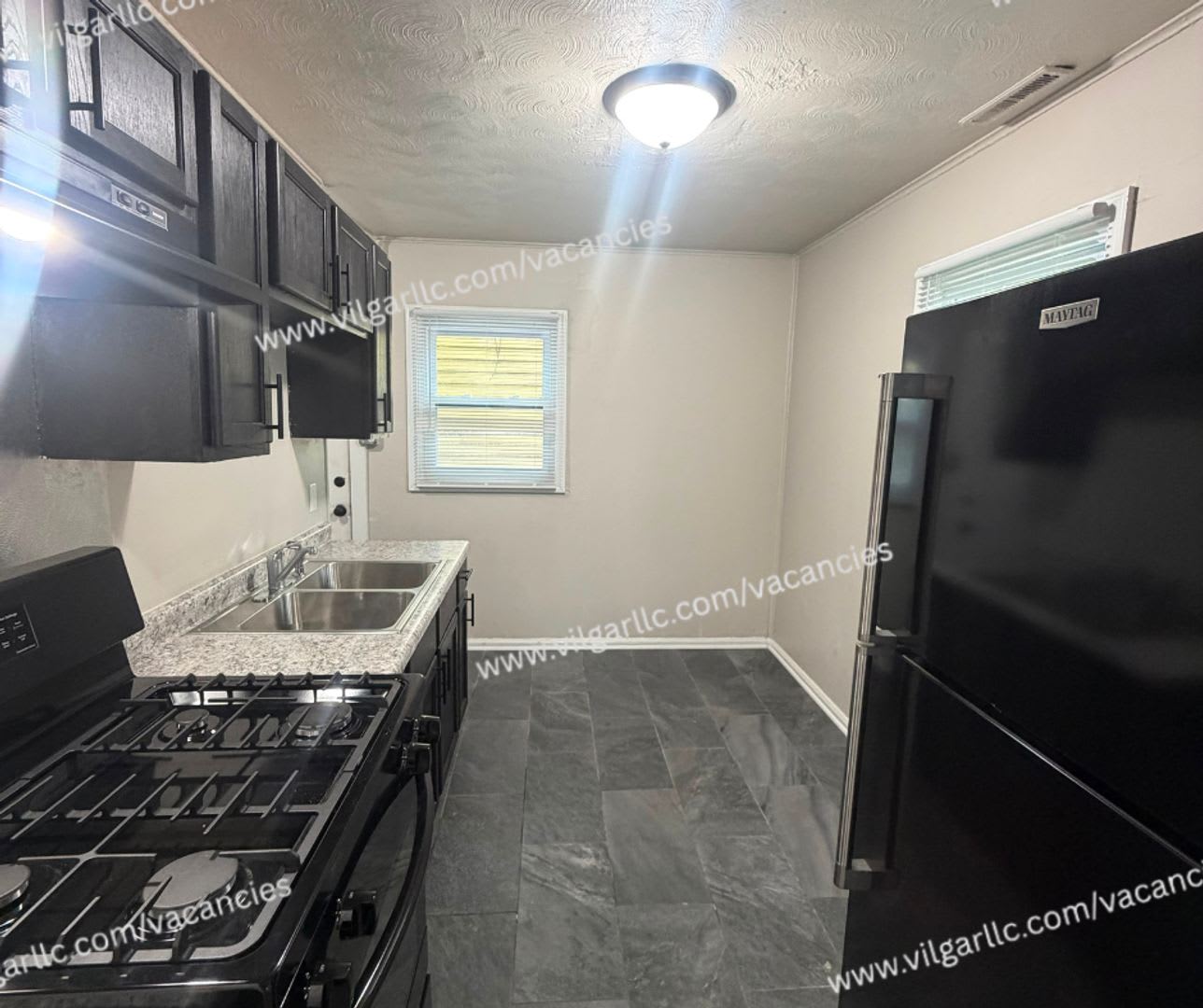 Very spacious 3 Bedroom and 1 Bathroom Home – photo 4