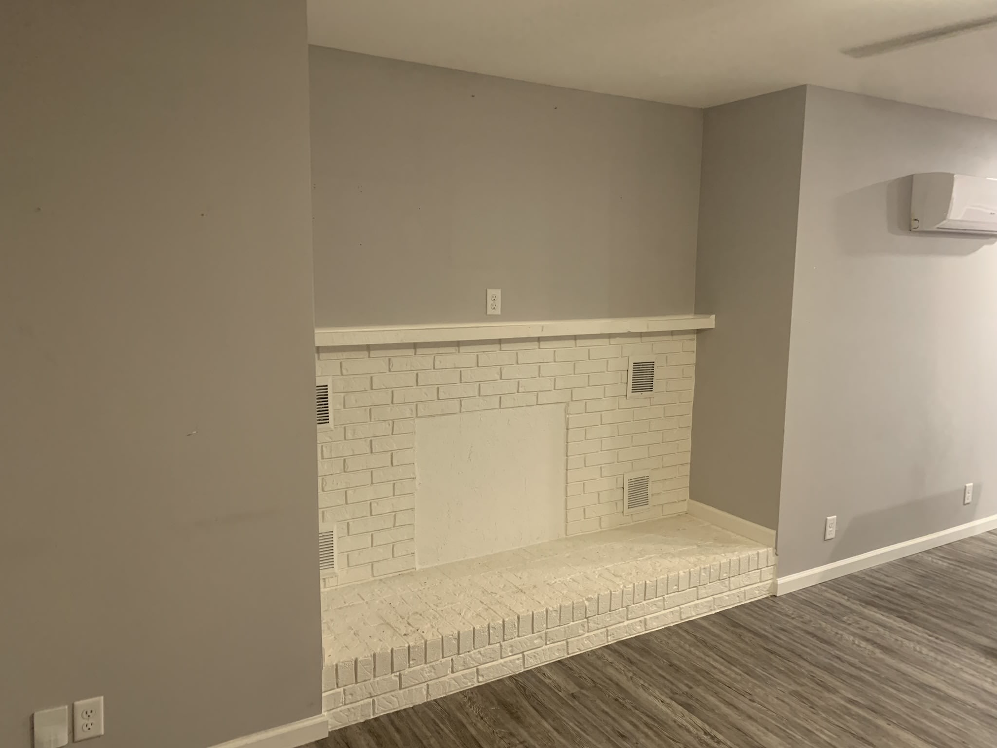 811 East Red Bud Road 102 – photo 2