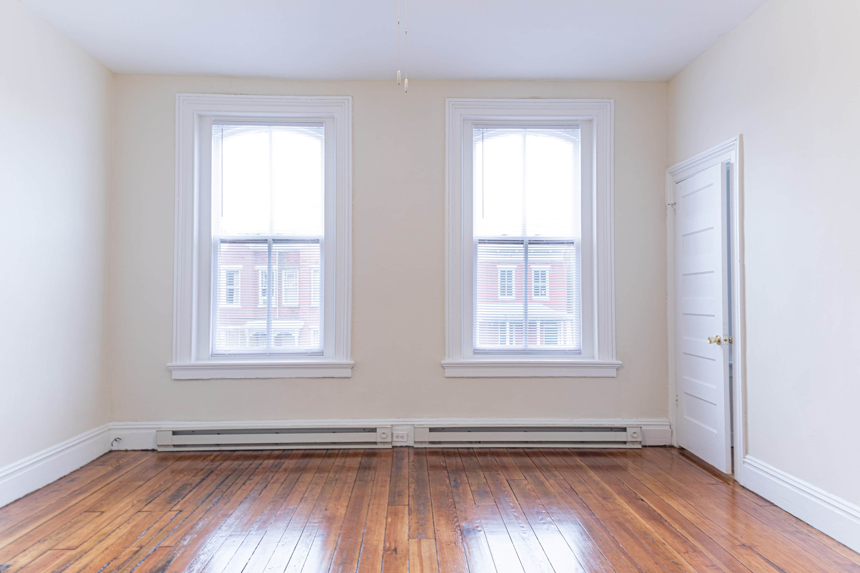121 West Clay Street – photo 3