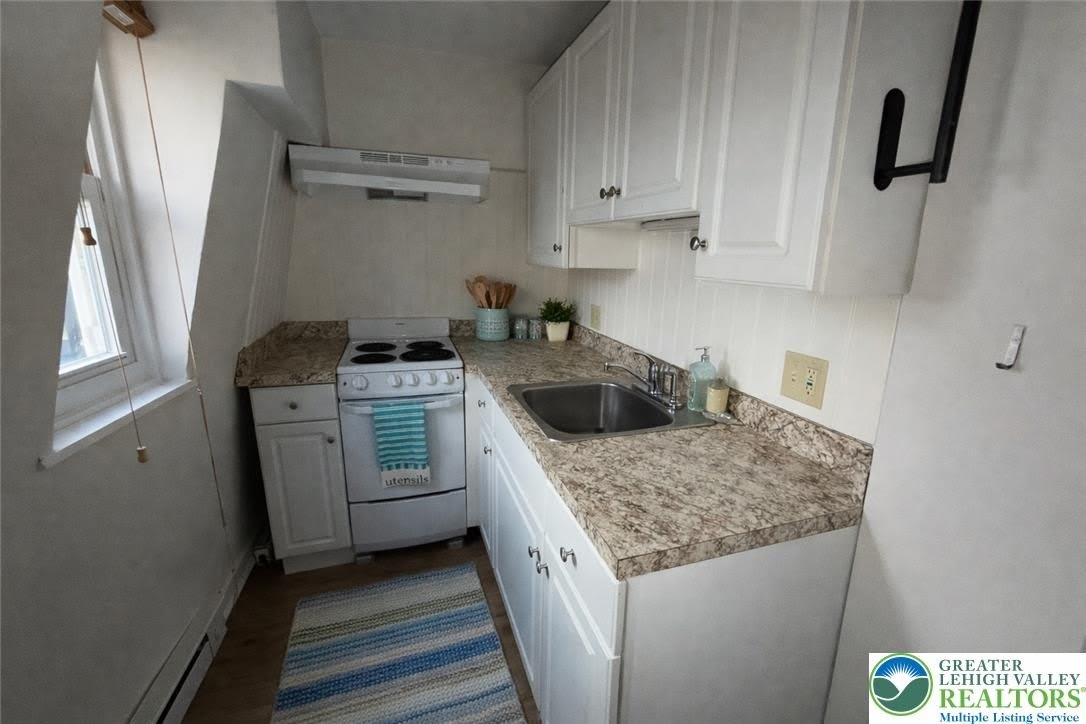 133 Cattell Street – photo 5