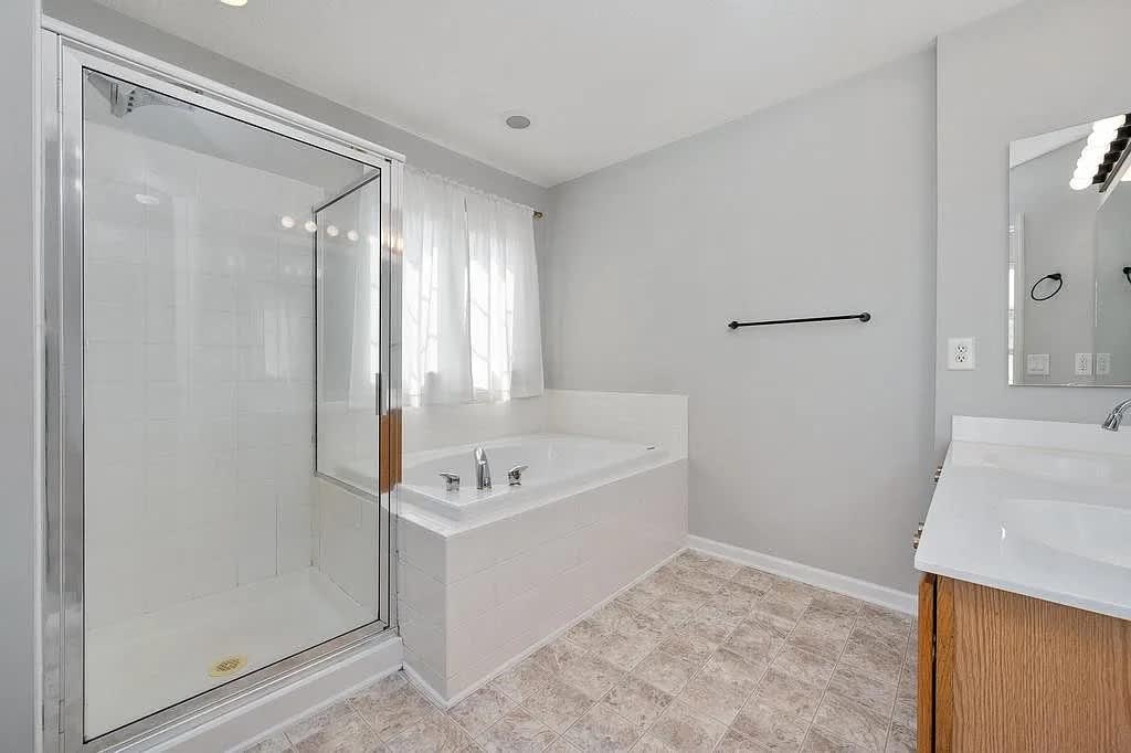 7333 Althorp Way – photo 2