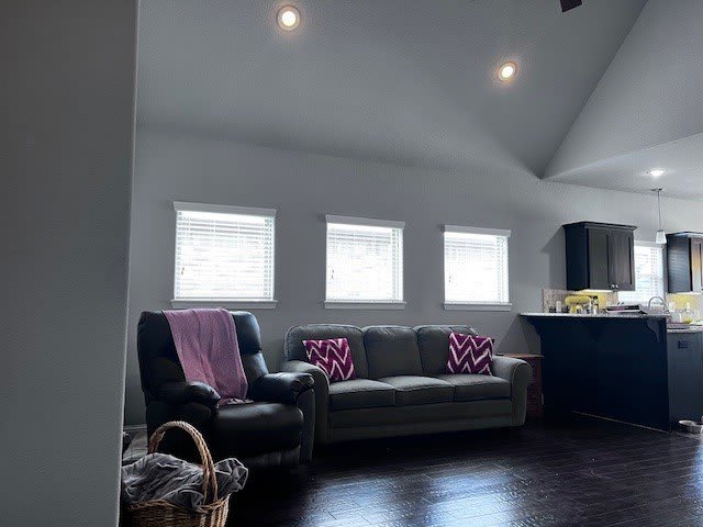 3201 SW Stoneway Avenue – photo 3