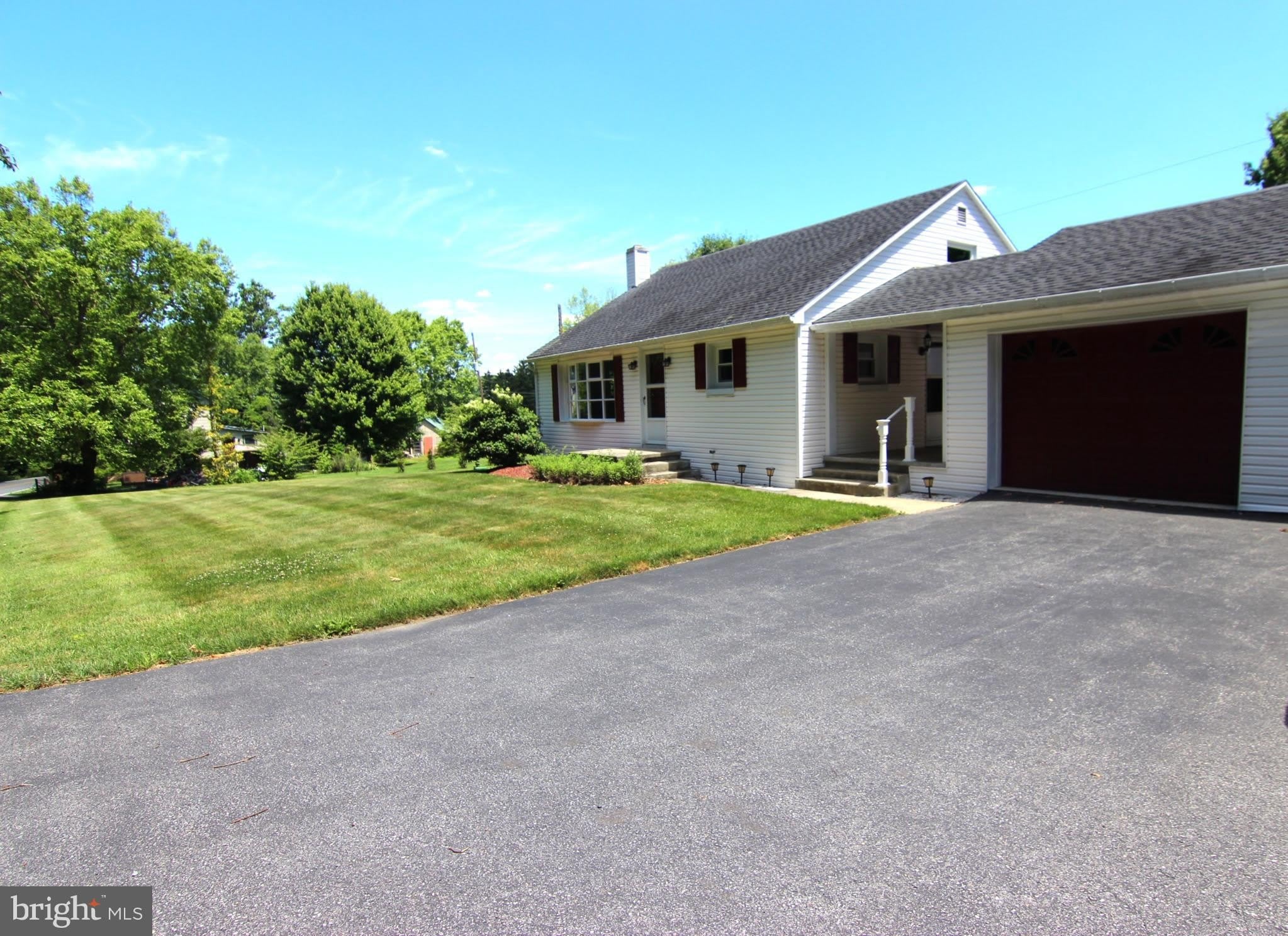 151 DOGWOOD Drive – photo 1