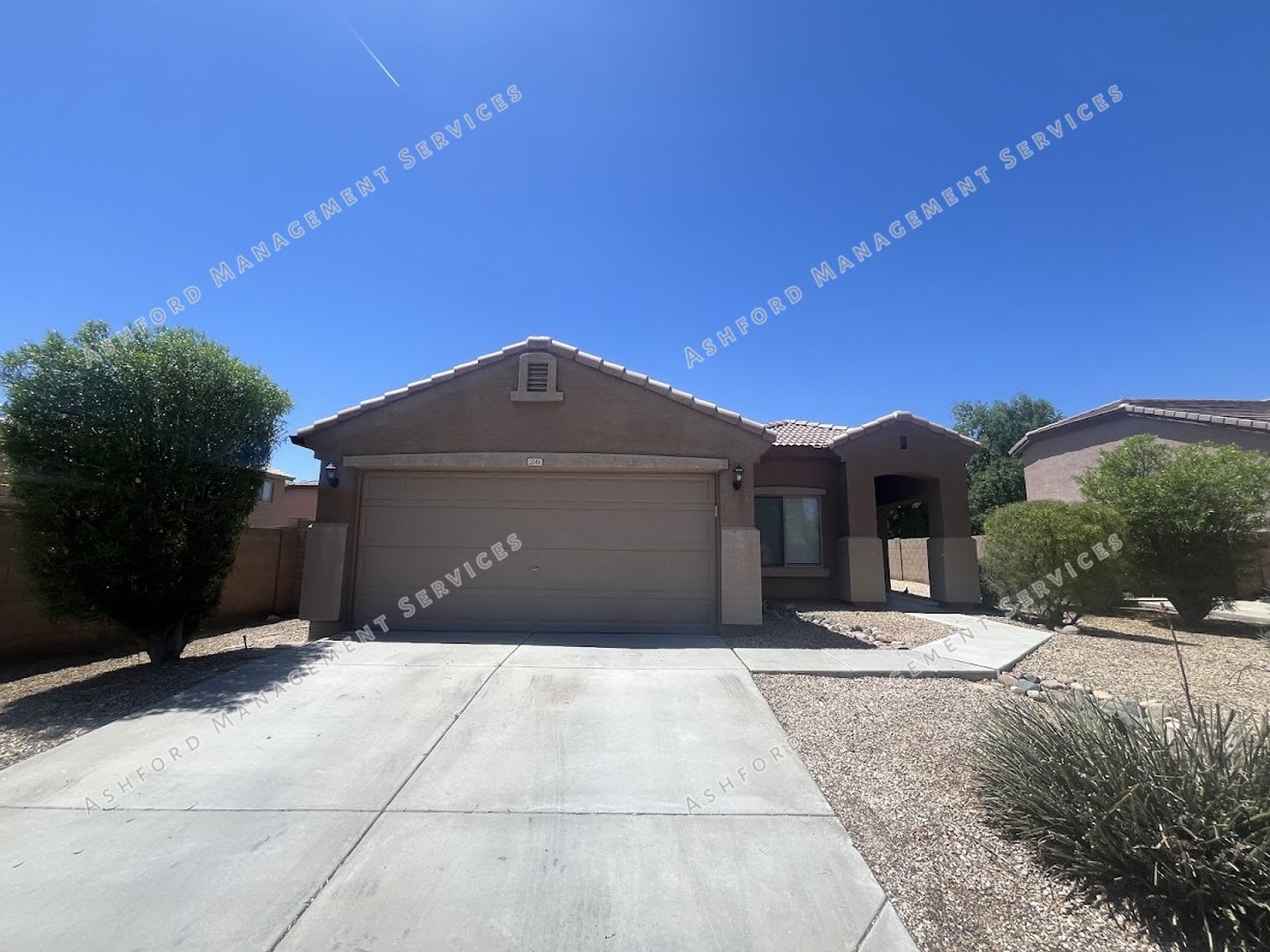 Beautiful 3 Bedroom 2 Bathroom Home In Goodyear – photo 3