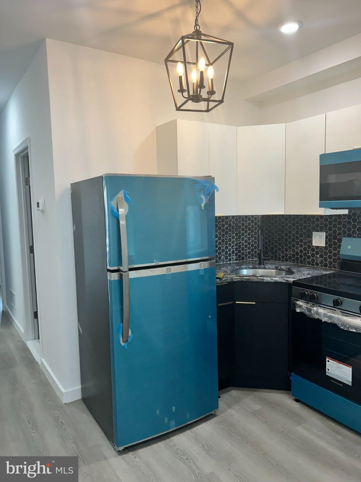 3546 ELLA Street – photo 3