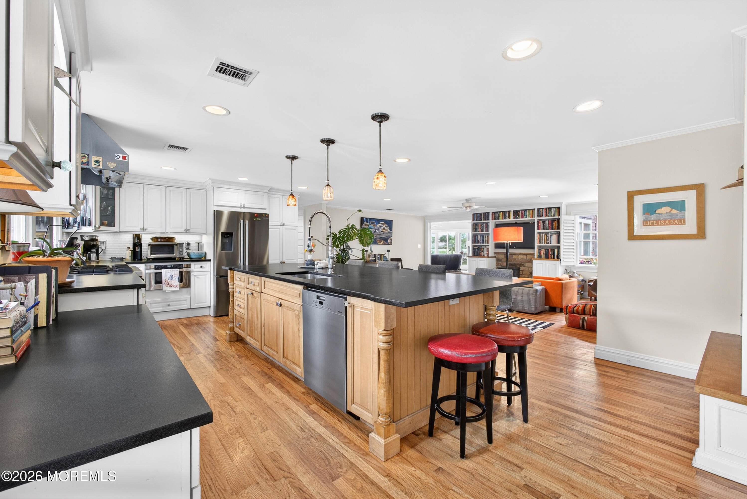 20 Bayonne Avenue – photo 4