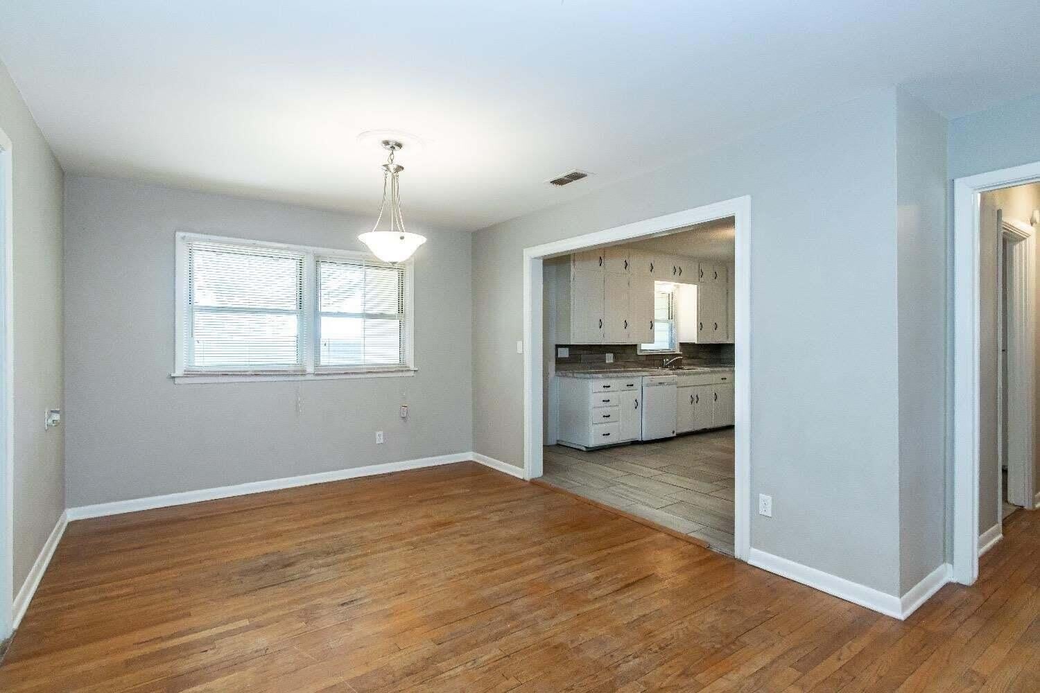 4212 42nd Street – photo 5