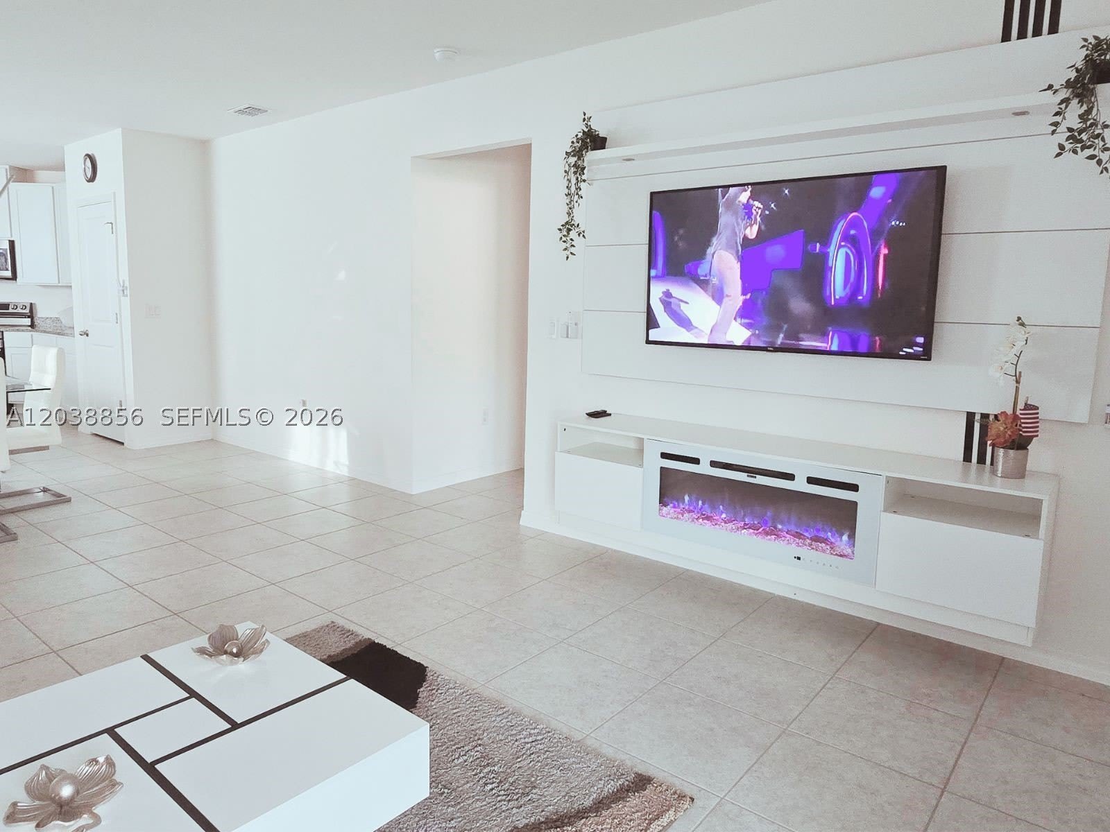 5539 Maddie Dr – photo 1