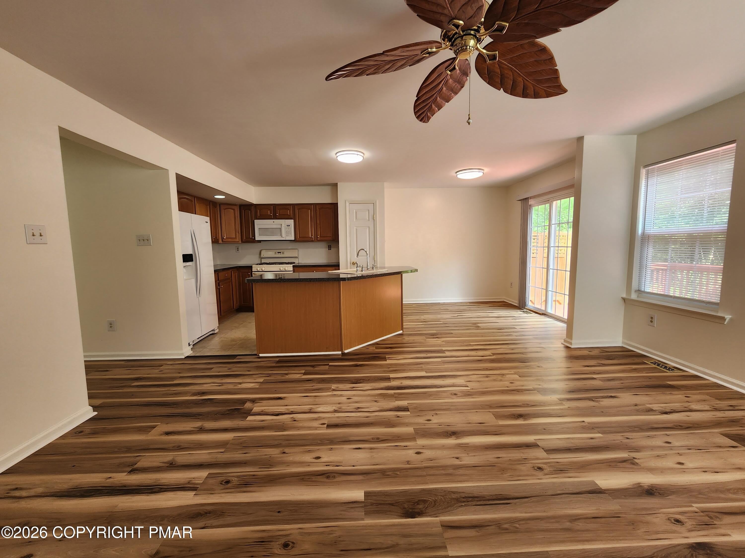 7225 Blushingwood Grove – photo 5