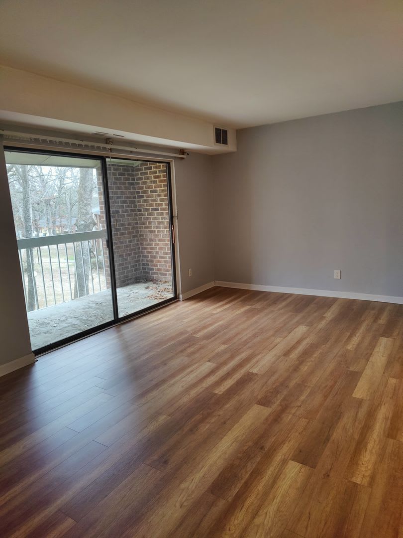 Three bedroom, 2 bath condo in Raleigh-$250 off first month! – photo 3