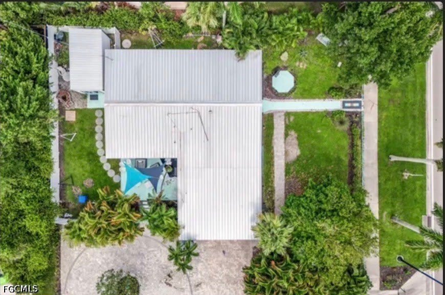 2710 McGregor Boulevard – photo 5