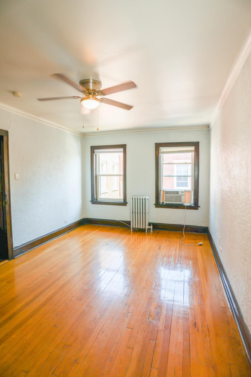 1480 West Winnemac – photo 2