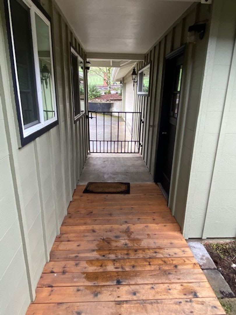 Beautiful South Eugene Home – photo 2