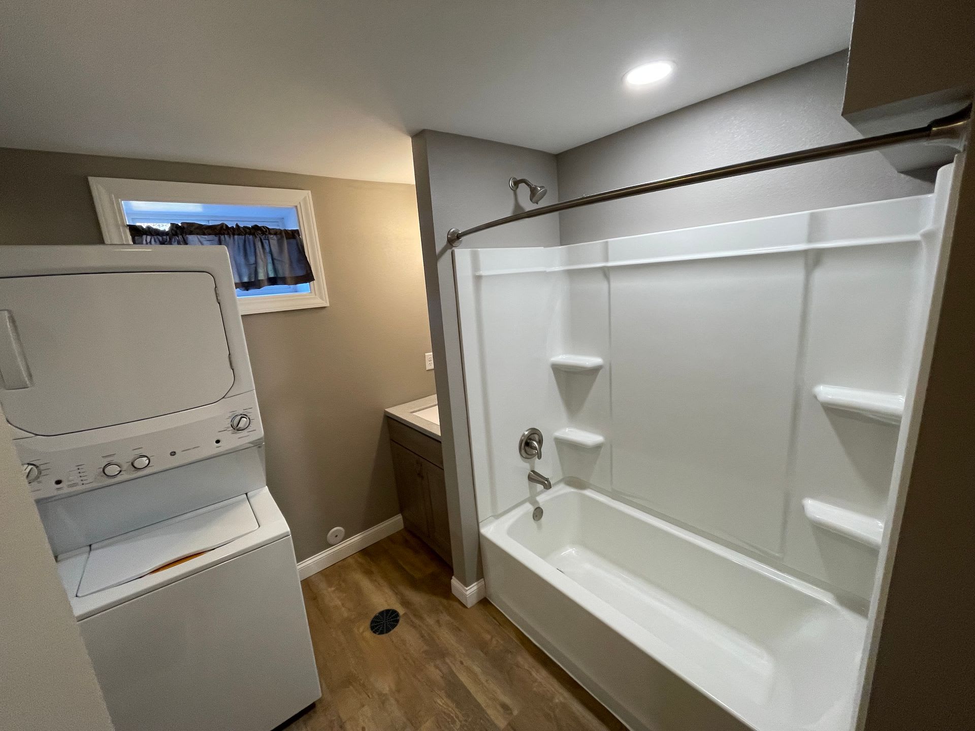 205 8th Avenue NW – photo 1