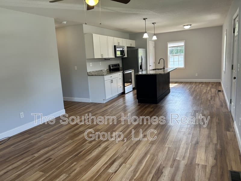 517 Sherwood Avenue – photo 4