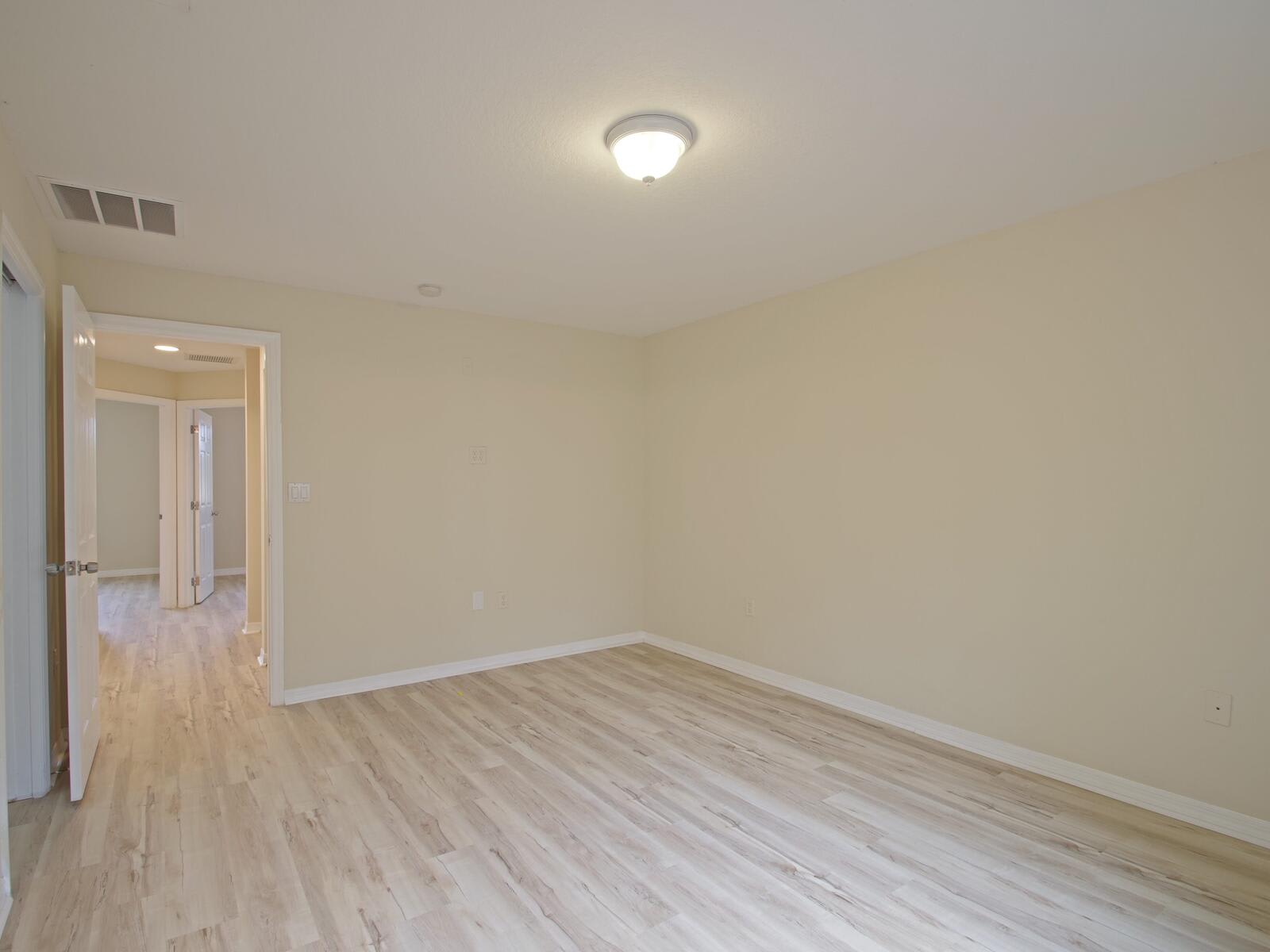 6009 SW 19 Street – photo 5