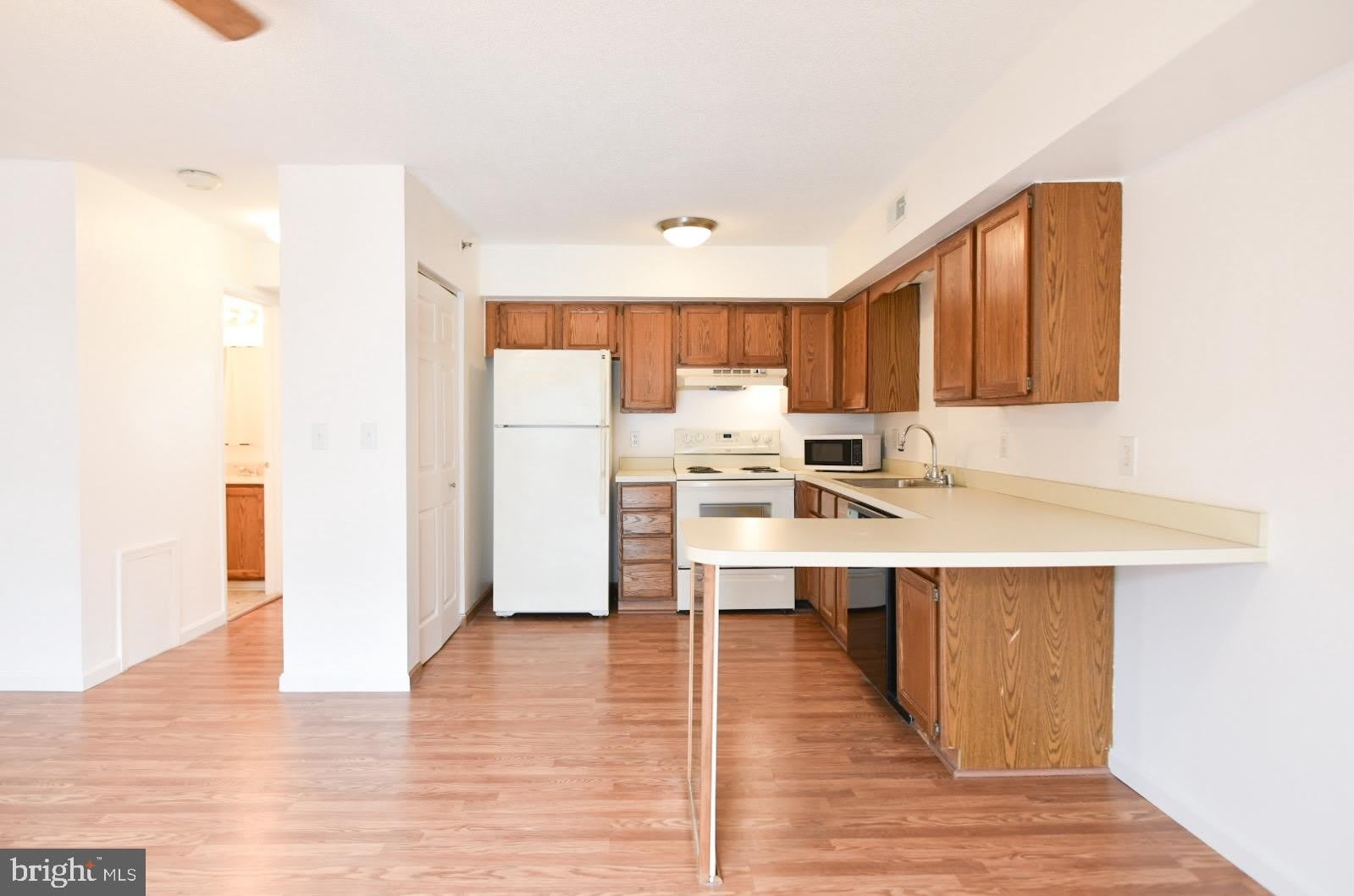 14300 JARVIS Avenue – photo 2