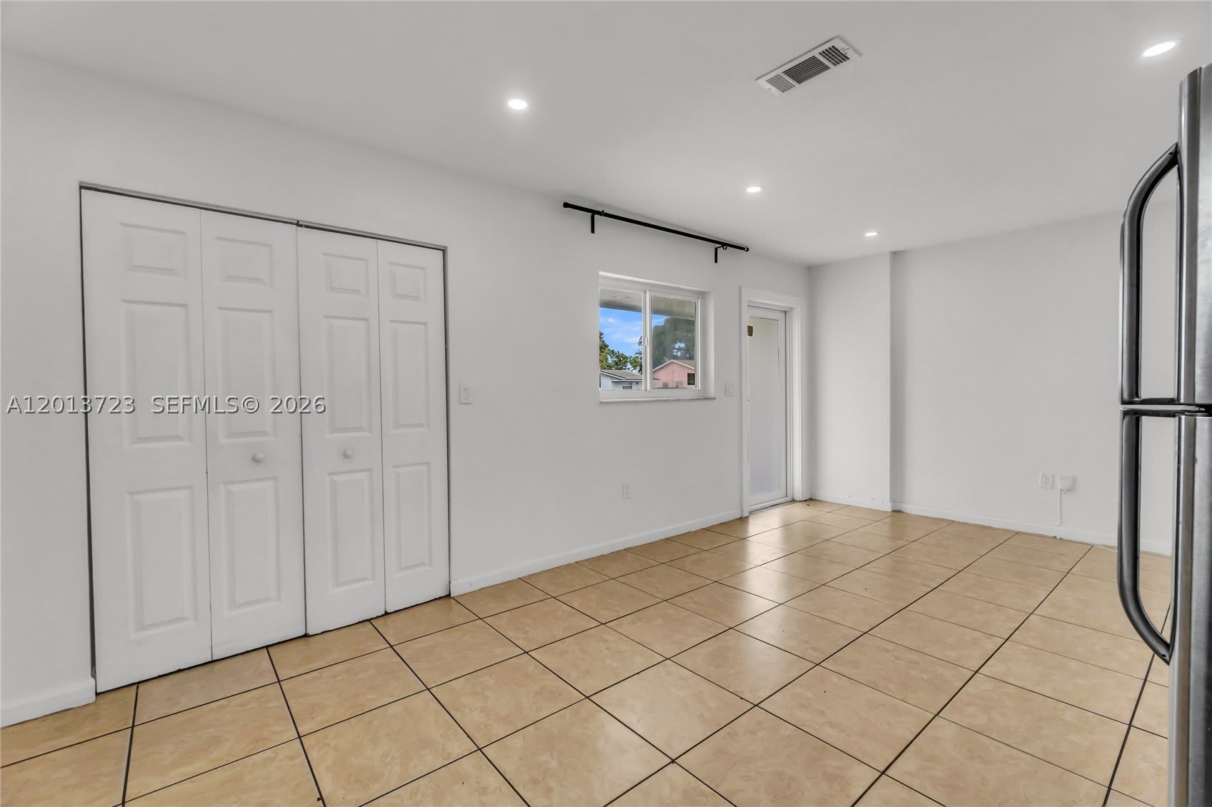 3632 NW 194th Ter – photo 3