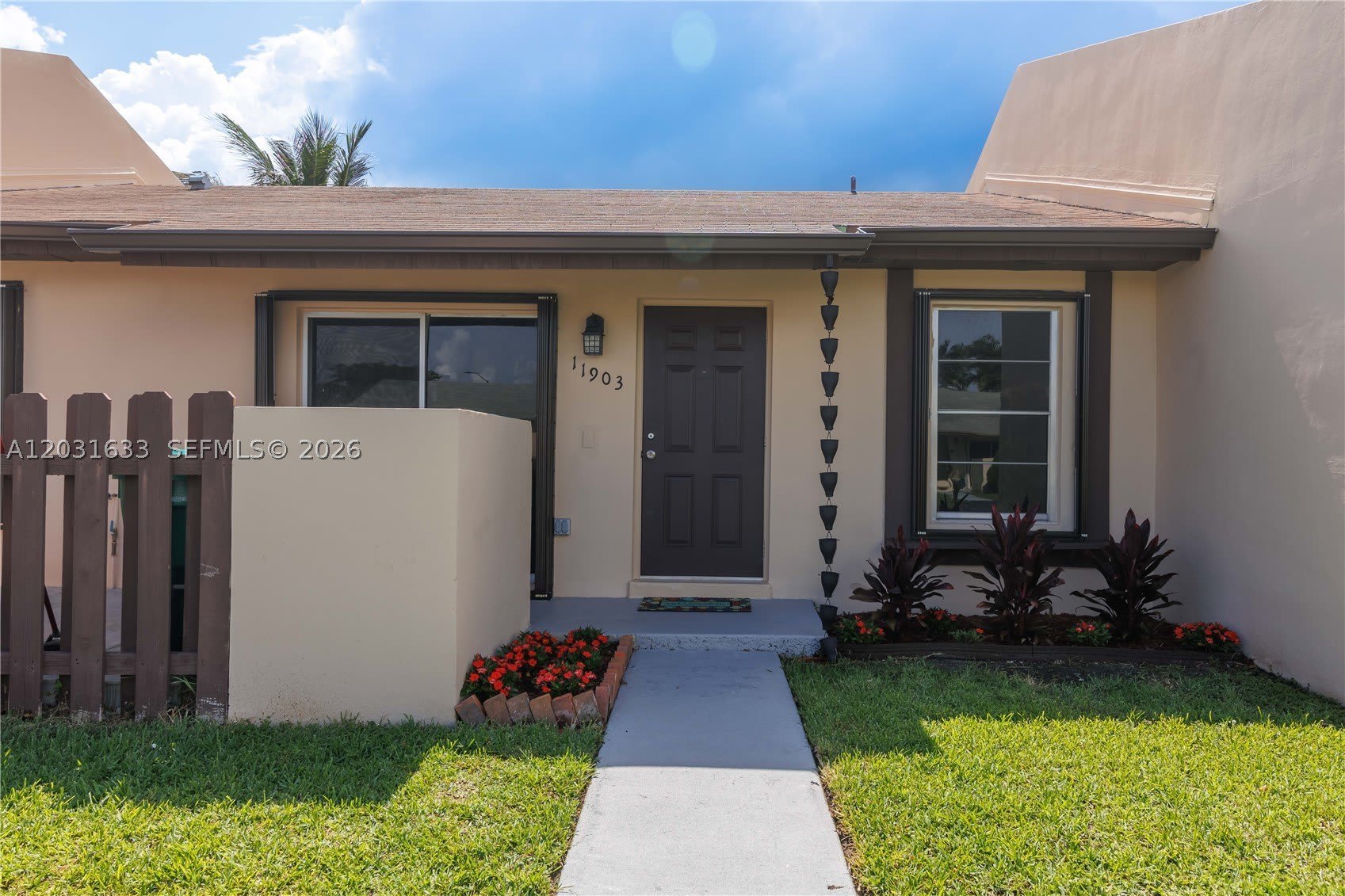 11903 SW 110th St Cir E – photo 2