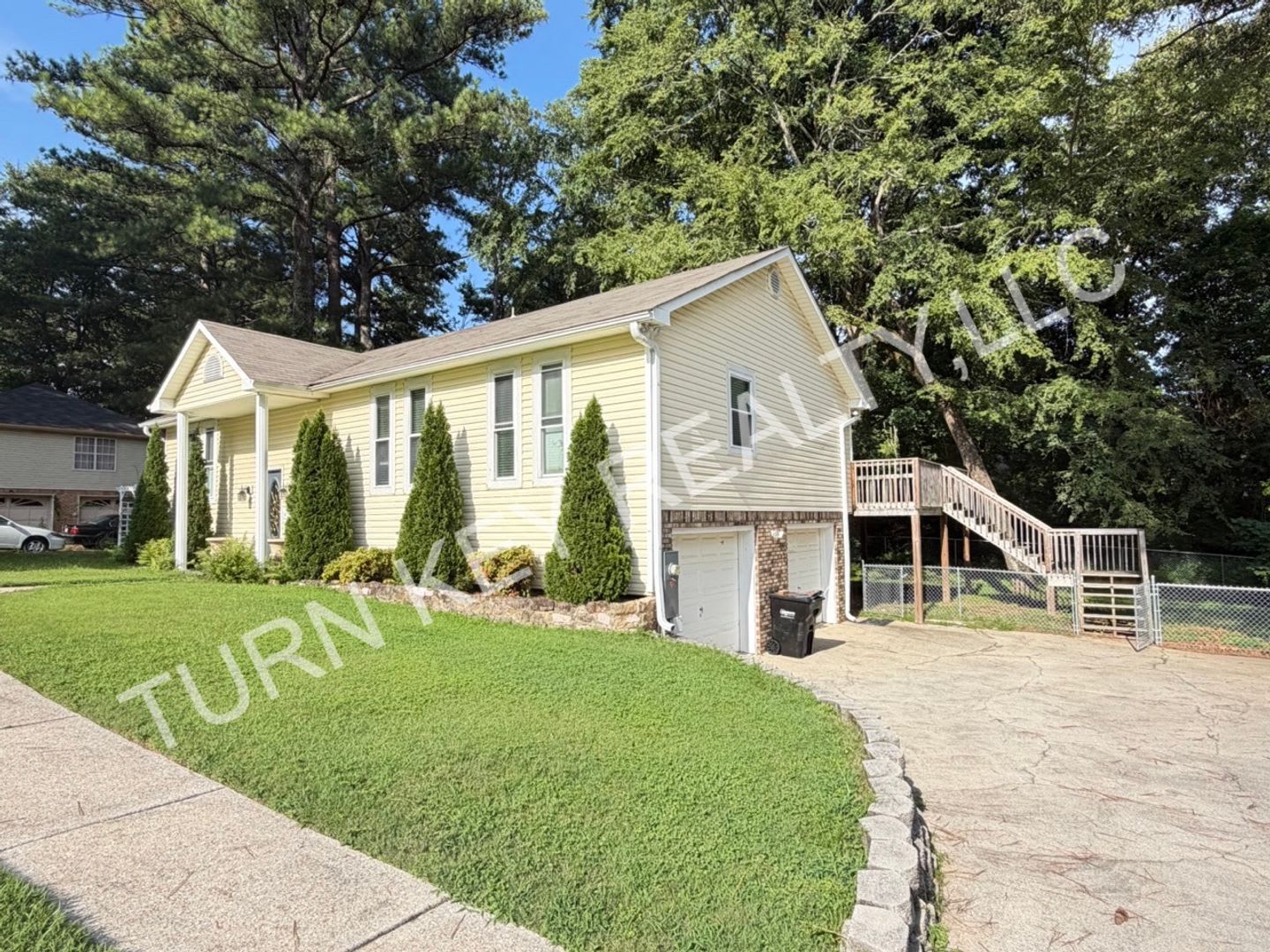 Home for Rent in Grayson Valley – photo 2