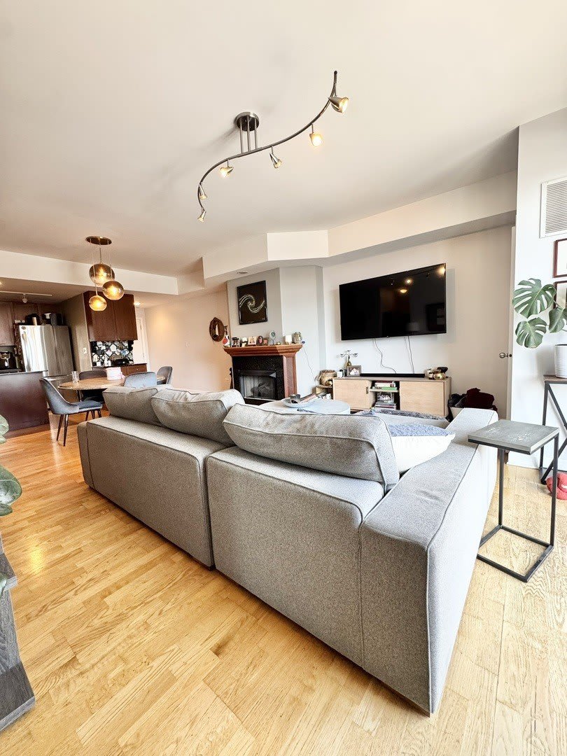 680 N Green Street – photo 5