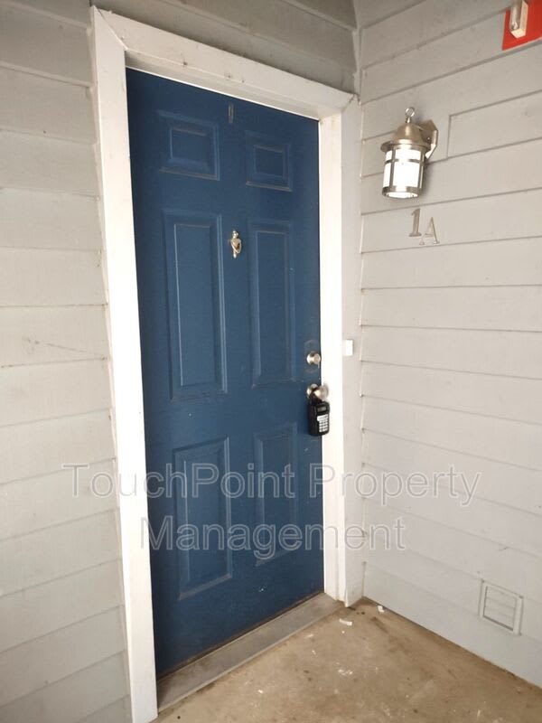 505 N Graham St – photo 2