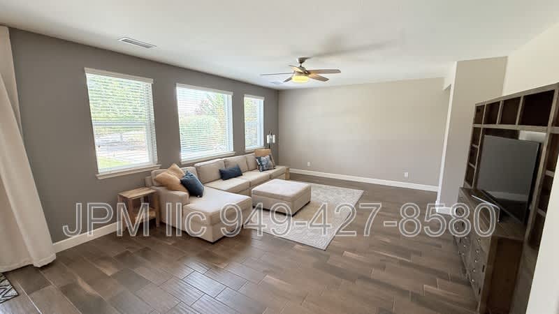 2715 Trail Rider Dr – photo 4