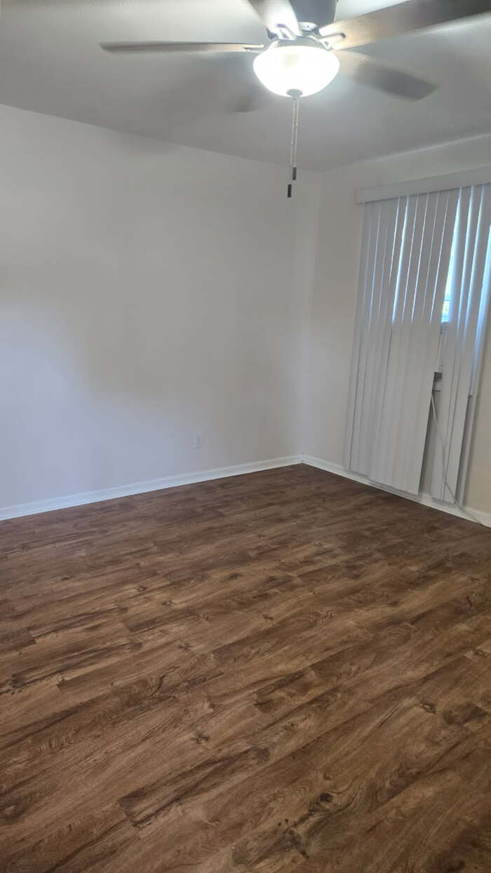 2248 Williams Street – photo 4
