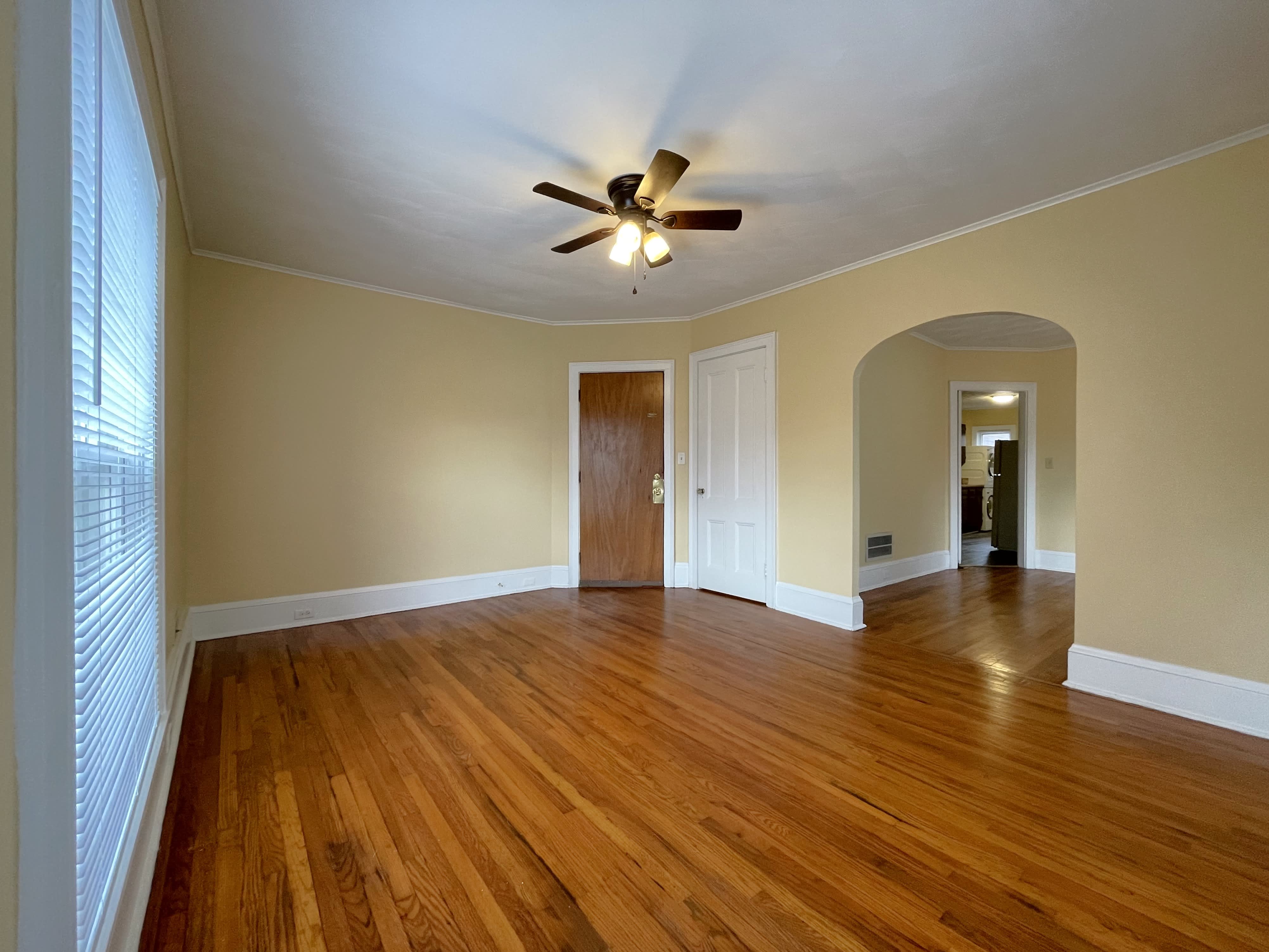 110-112 Elm St – photo 4