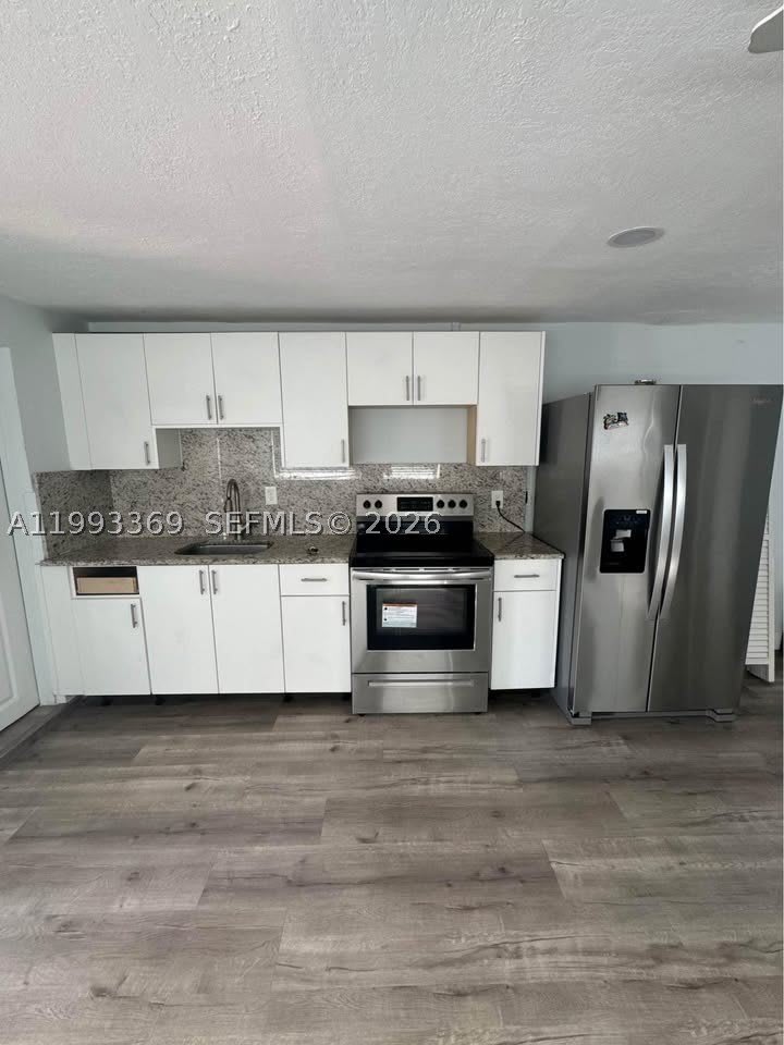 7620 SW 21 – photo 3