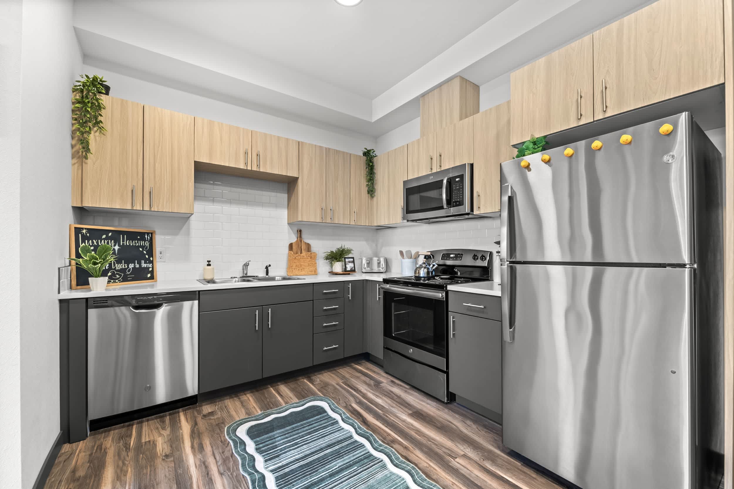 The Flats at Chase – photo 5