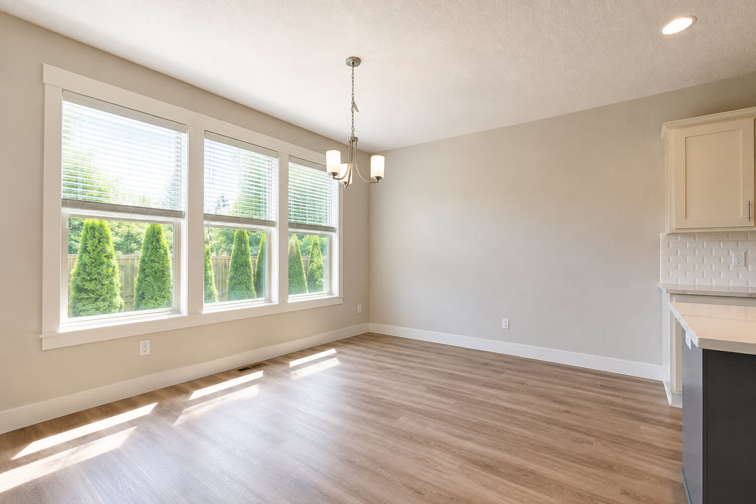 14301 Northeast 106th Street – photo 5