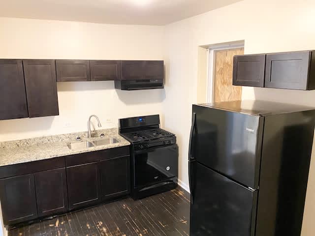 7711 South Evans Avenue – photo 4