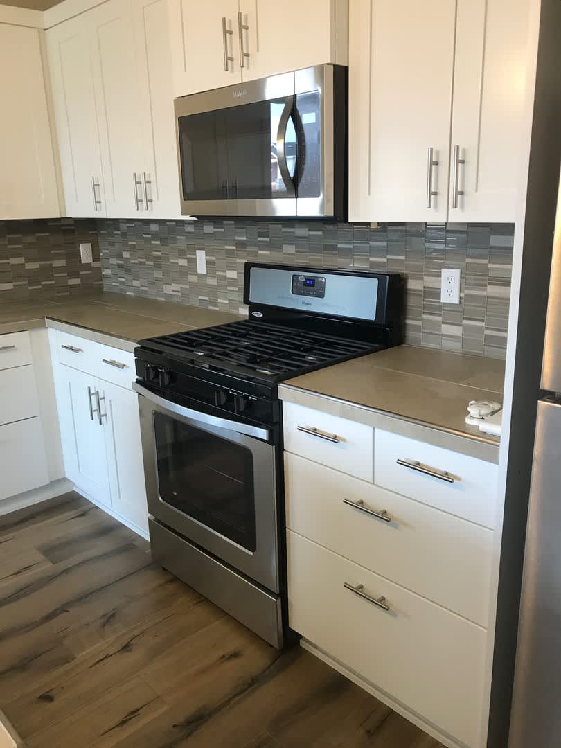 **$500 OFF 1st Month if Rented by 9/15** Cute and Cozy ADU in SW Redmond! – photo 3