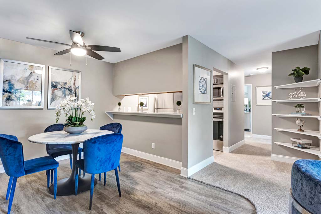 Ridgewood Apartments – photo 2