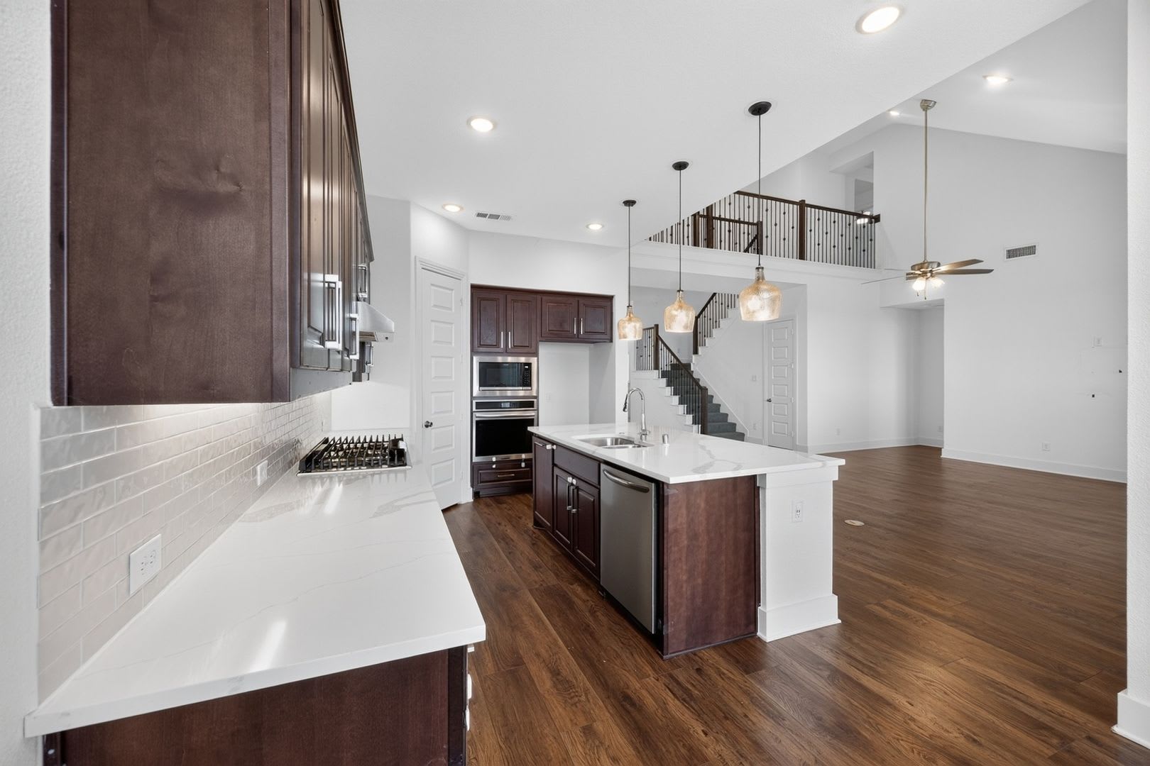 Spacious 4Br House In Aubrey – photo 5