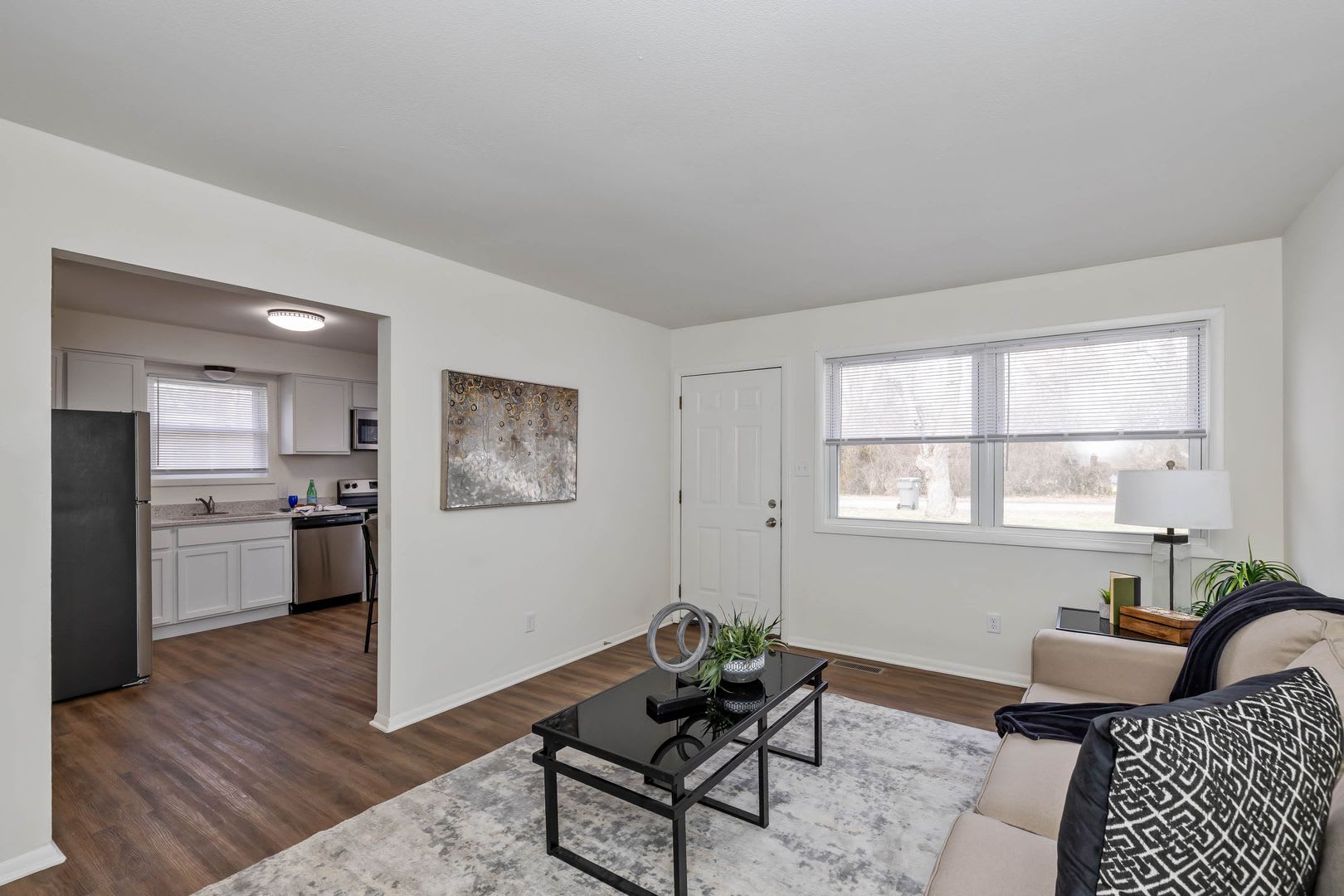 2213-2215 Fairfax Road – photo 2