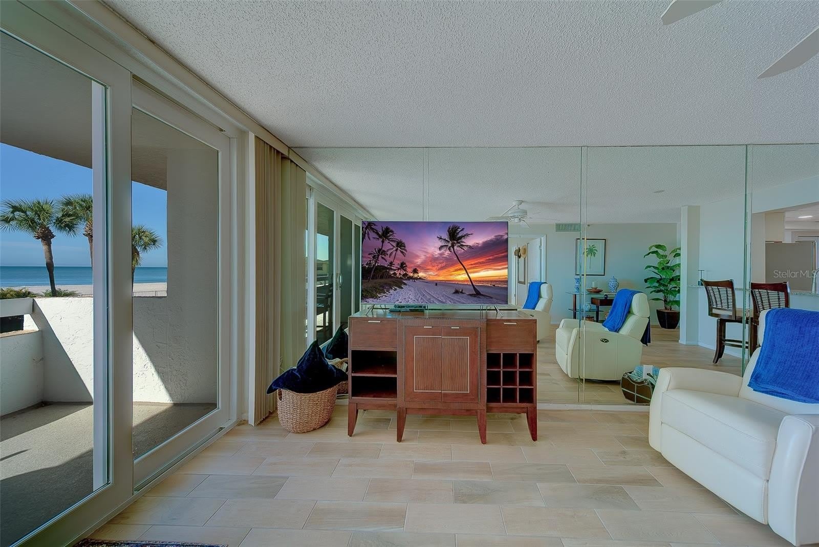 17900 GULF Boulevard – photo 4
