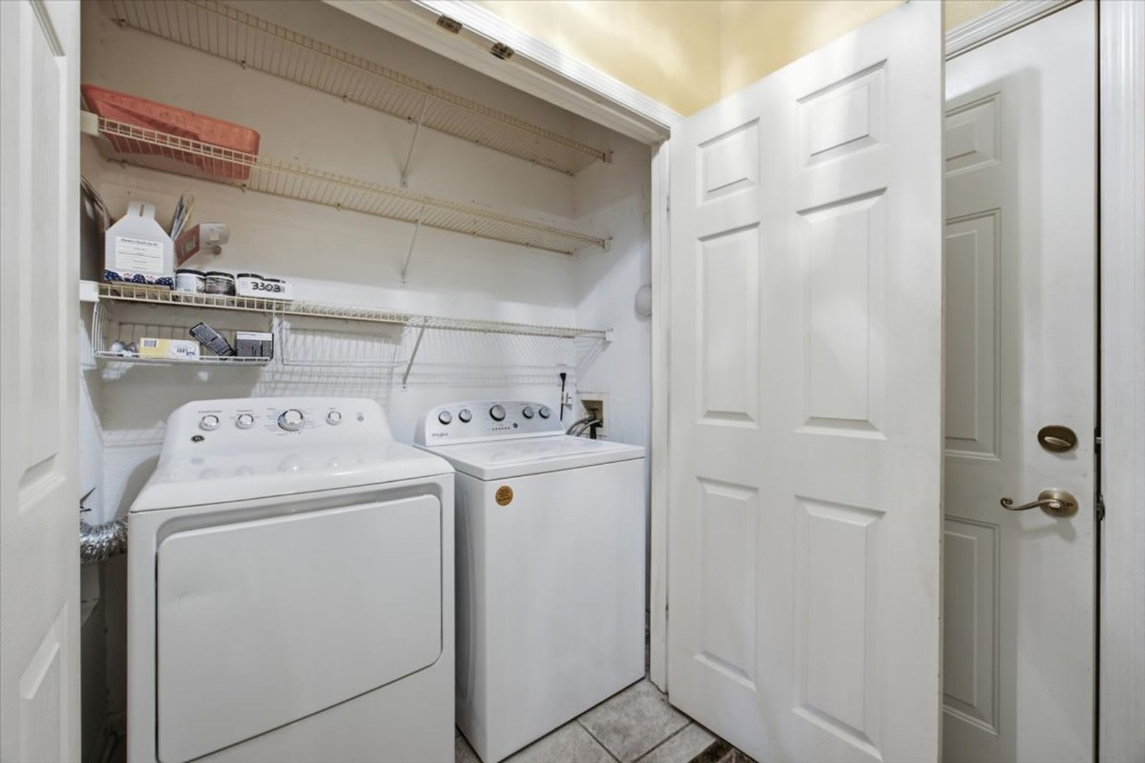Lovely Condo For Rent – photo 4