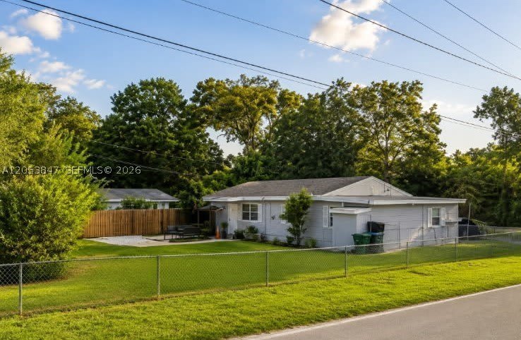 3518 Avenue F – photo 3