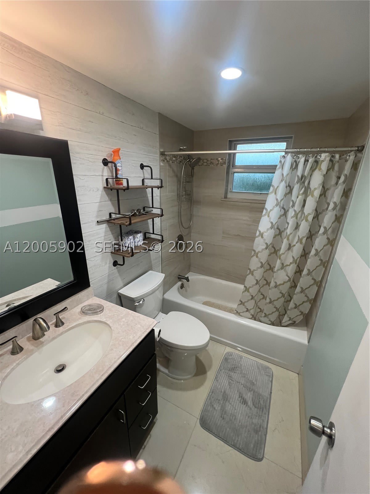 9945 SW 164th Ter – photo 2