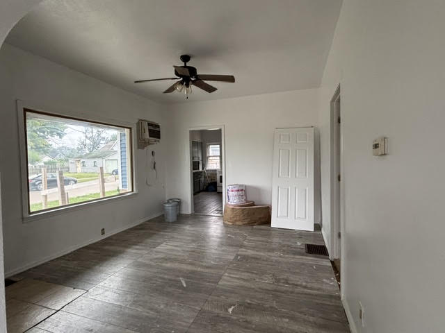 1821 West Sample Street – photo 4