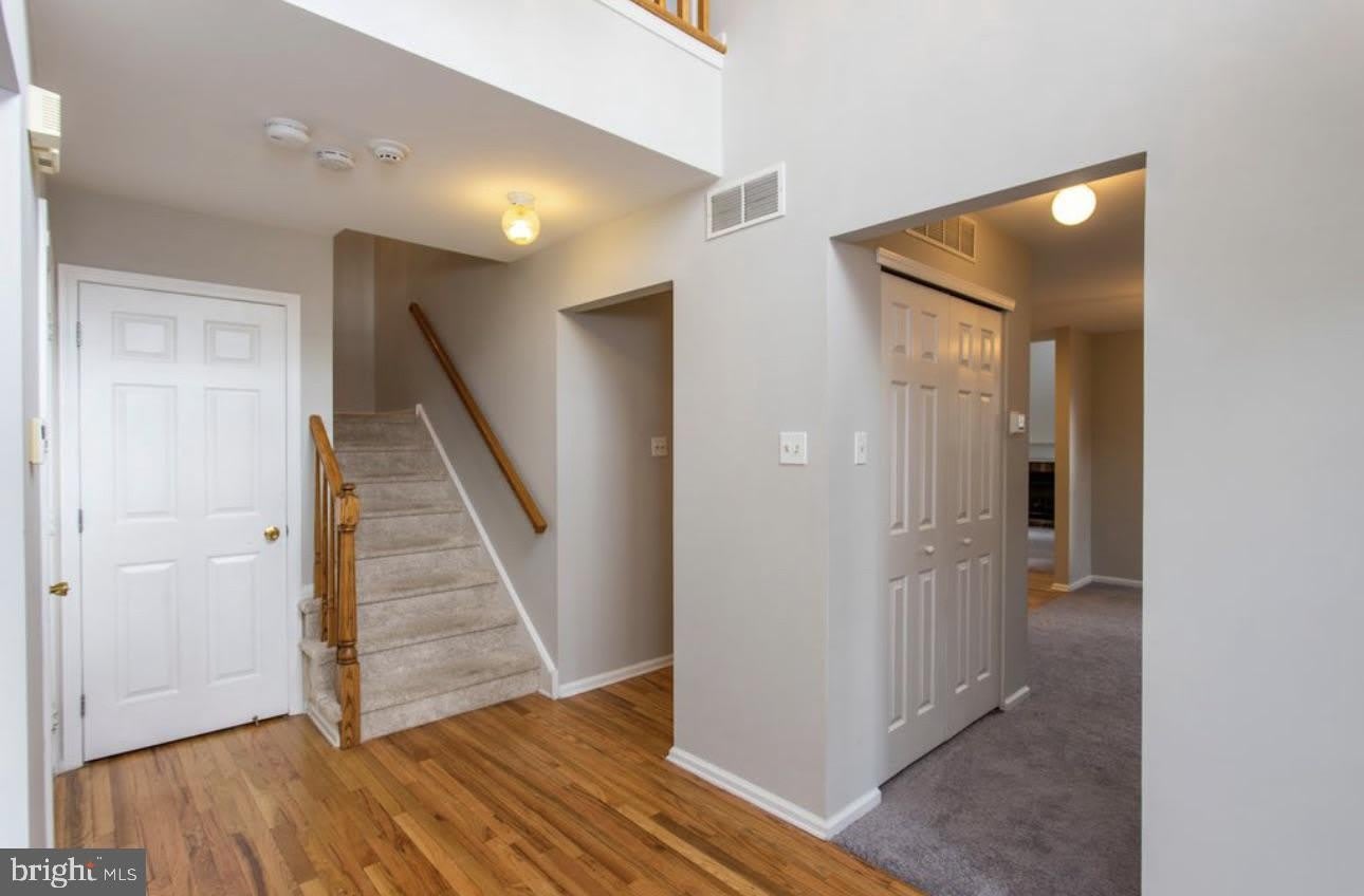 105 Farrington Court – photo 4