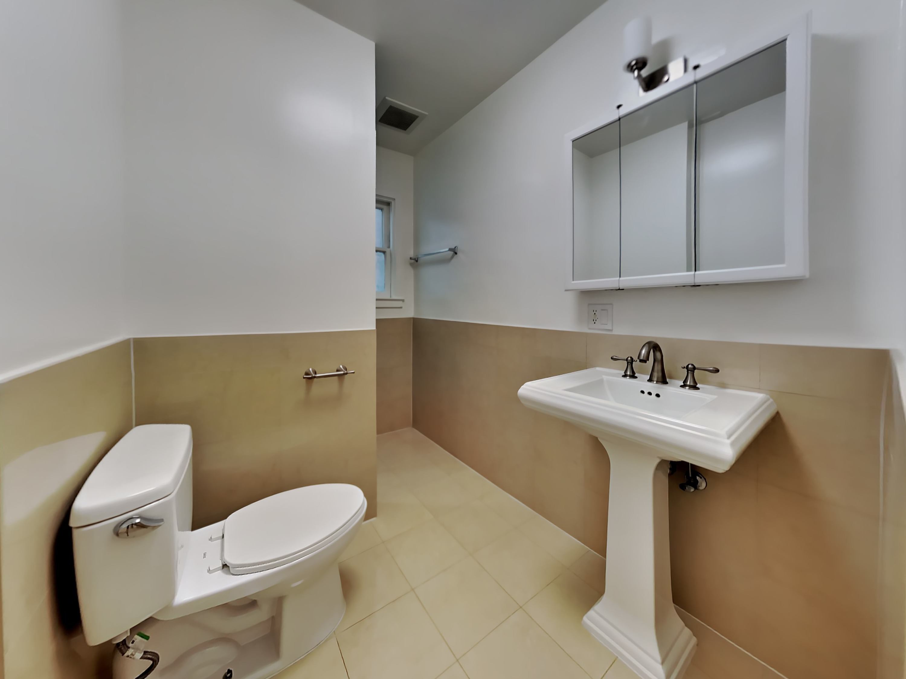 1677 Bush Street – photo 5
