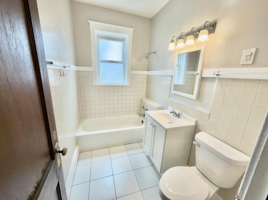 3239 West Cullom Avenue – photo 2