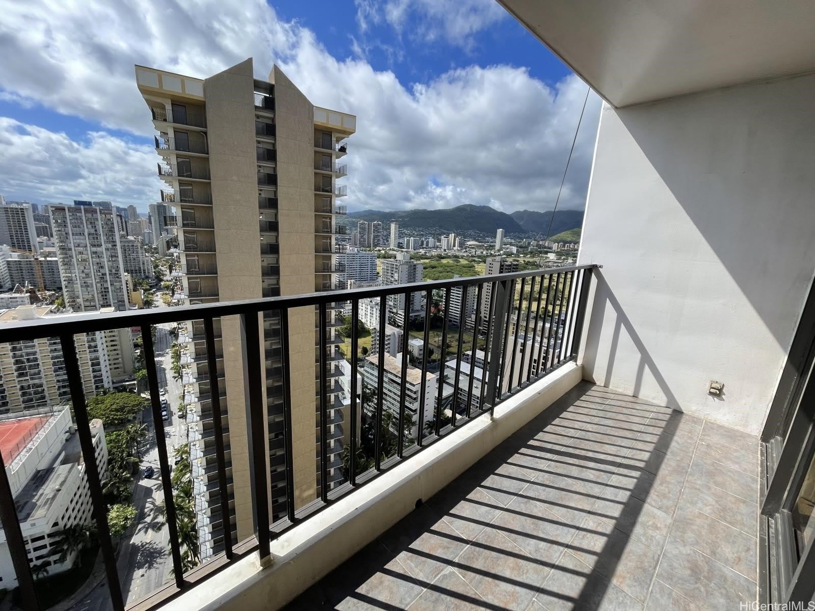 201 Ohua Avenue – photo 4