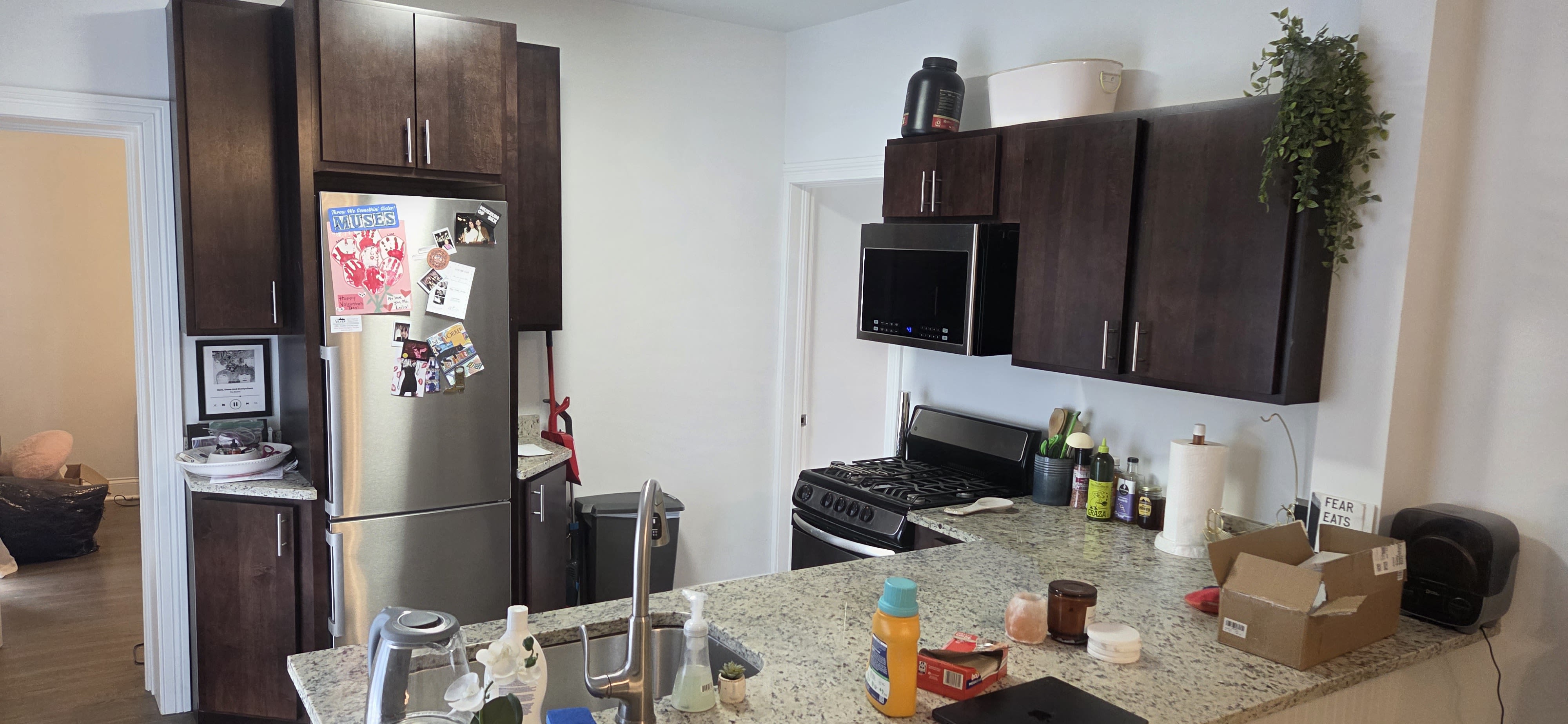 6914 N Wayne Ave – photo 1