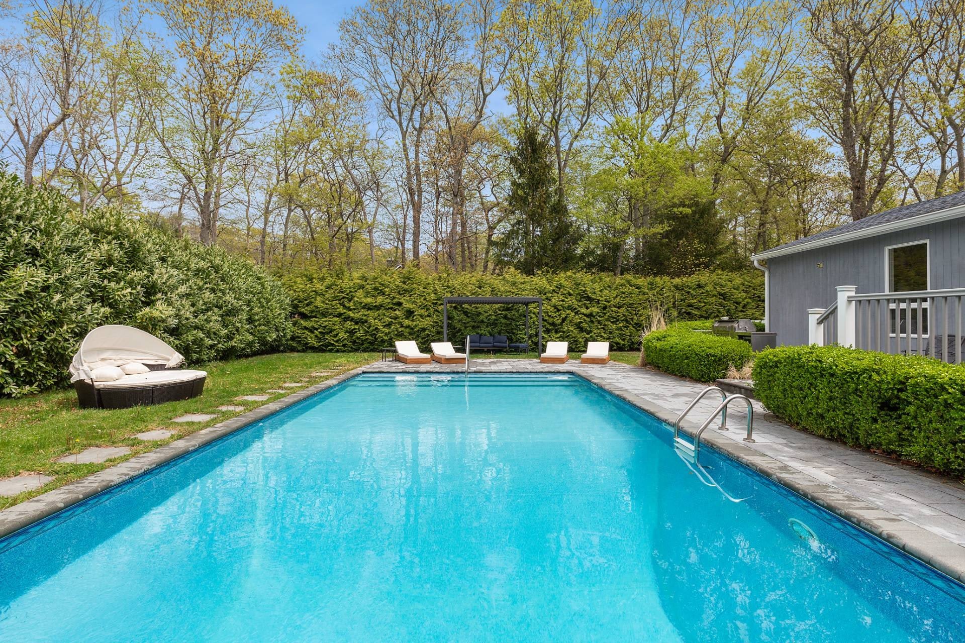 60 Cedar Dr – photo 3
