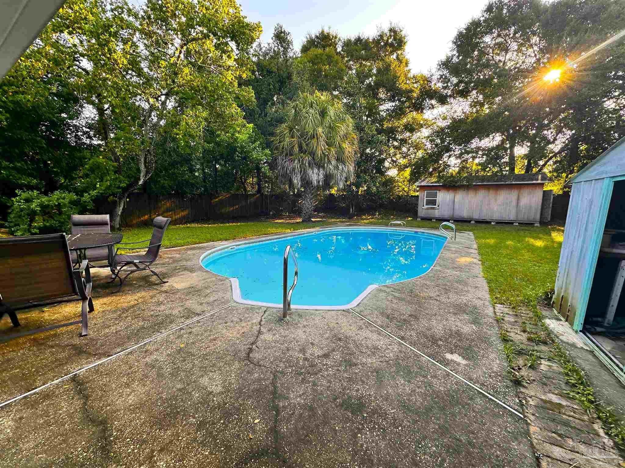 2820 Christine St – photo 2